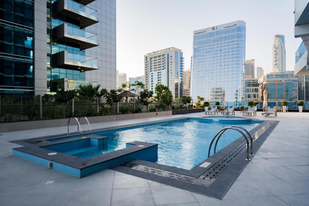 Kasco Homes Waves Tower Business Bay دبي المظهر الخارجي الصورة