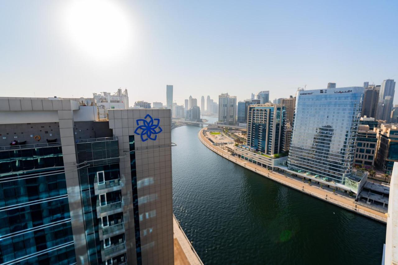 Kasco Homes Waves Tower Business Bay دبي المظهر الخارجي الصورة
