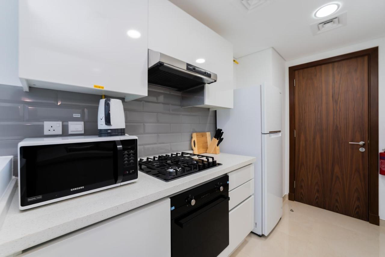 Kasco Homes Waves Tower Business Bay دبي المظهر الخارجي الصورة